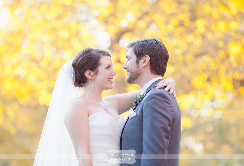 Outdoor Wedding Photography in Kansas City, MO – Fall Color!