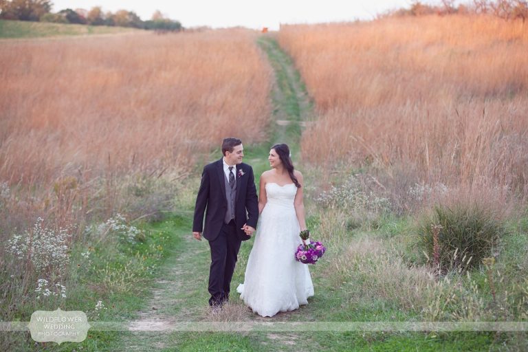 Autumn Wedding – Weston Red Barn in Kansas City, MO – Natalie & Nathan