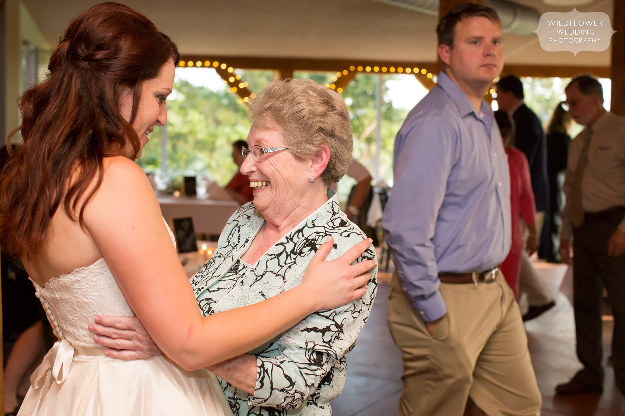 Documentary wedding photo of the bride with her grandma at Les Bourgeois in Rocheport, MO.