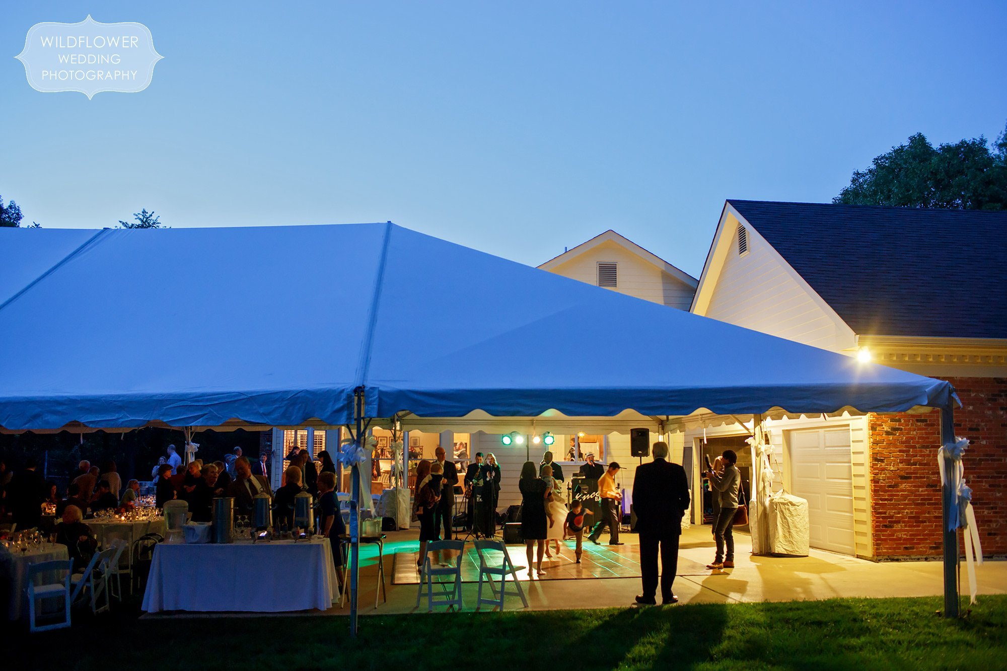 missouri-backyard-wedding-reception-pole-tent