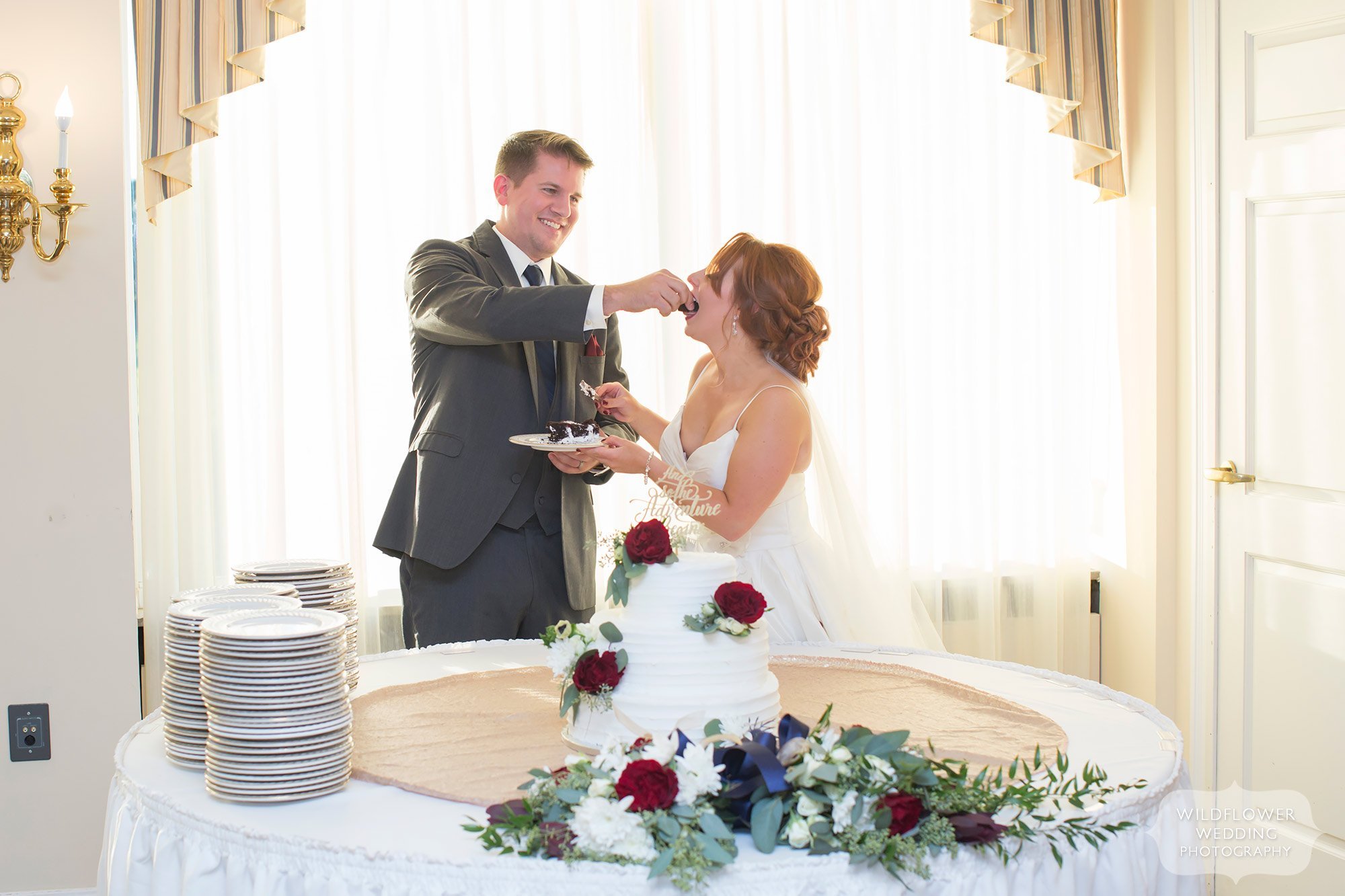 Cake cutting at the Jeff City Country Club.