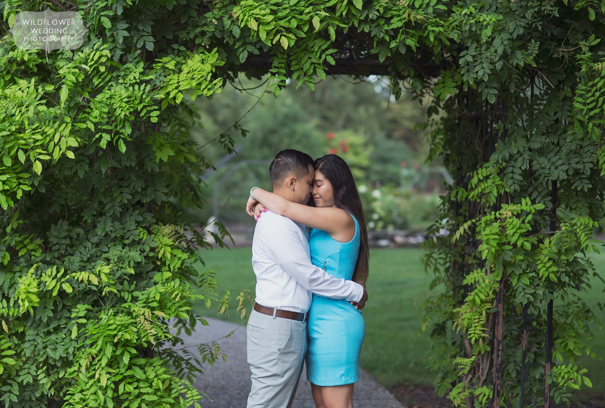 Shelter Gardens Engagement Photography – Columbia, MO