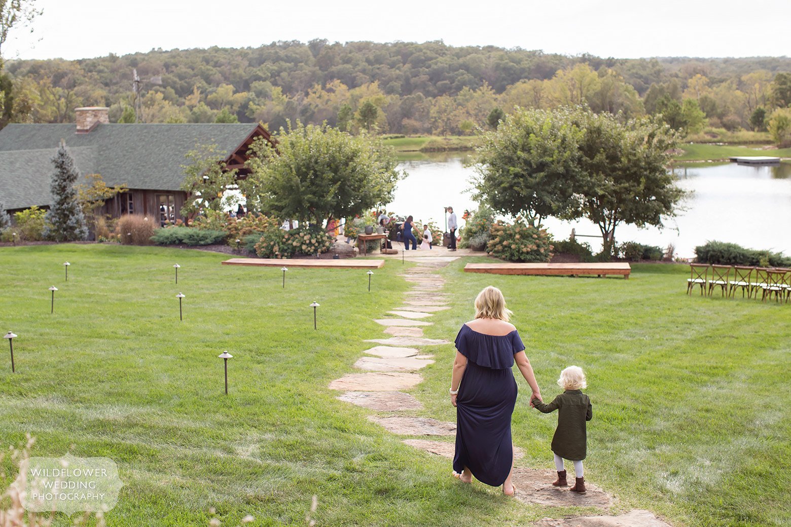Lakeside wedding ceremony in Hermann, MO in October.