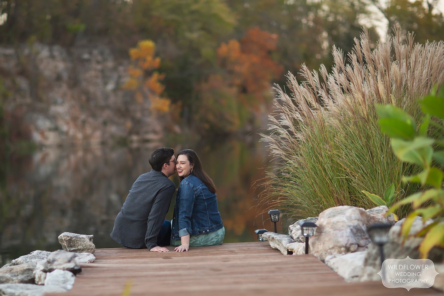 Wedding photographer at Wildcliff Venue capture engagement photos in the fall.